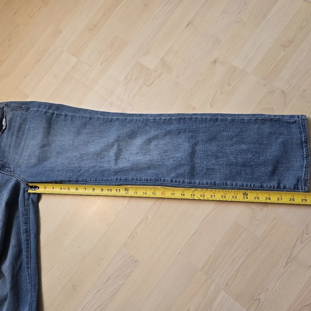 Levis 505 Straight Jeans Size 10 (30 Waist, 32 Length)